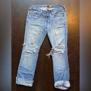 Abercrombie & Fitch Ripped/distressed Denim Size 2R